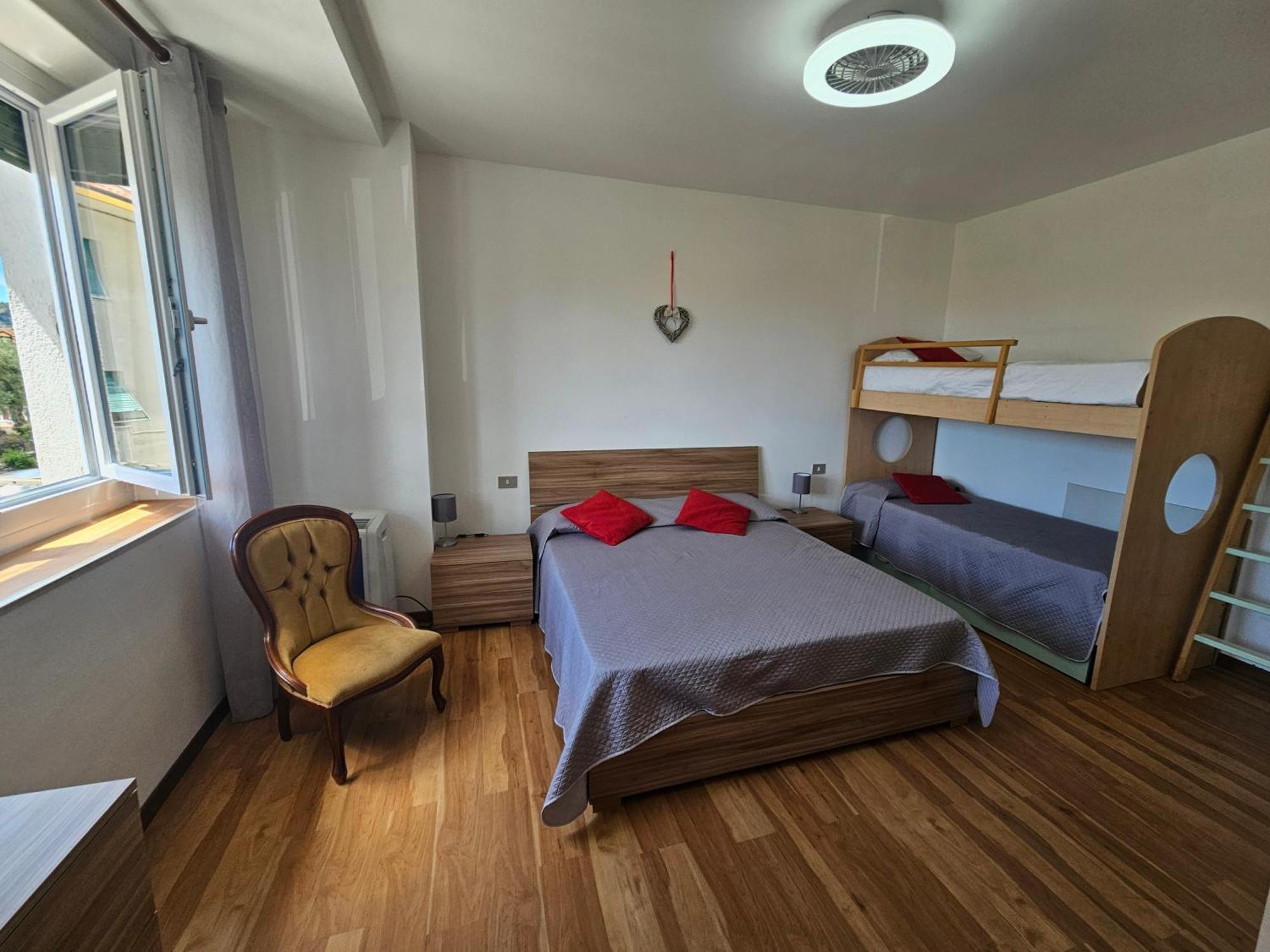 La Casa Di Aldo Al Mare Apartman Ospedaletti Kültér fotó